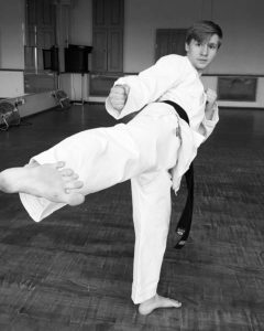Personal Trainer and Karate Teacher James Edwards based in Tilehurst, Reading